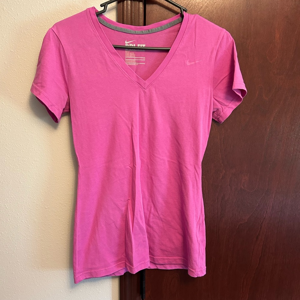 Nike t shirt